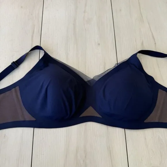 Honeylove Women Bra 36B/C Blue Crossover T Shirt Wireless Strap Adjustable - Picture 3 of 13